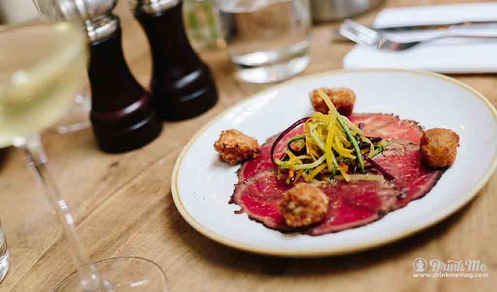 Rare fillet of beef with crispy bone marrow